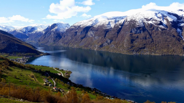 AURLAND