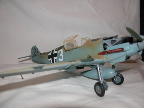 Messershmitt BF-109E-4/Trop