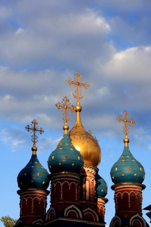 Kopuły jedenej z moskiewskiej cerkwi #cerkiew #kopuły #moskwa #rosja