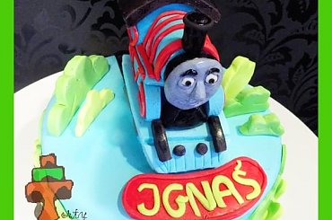 Tort z Tomkiem lokomotywą #lokomotywa #TomekIPrzyjaciele #tort #TortyKraków #TortyWalentynki